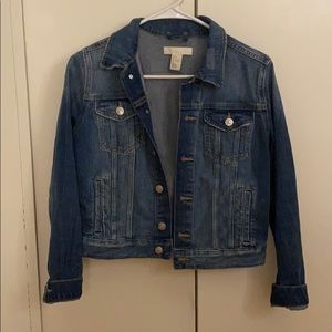 Dark washed jean jacket from H&M